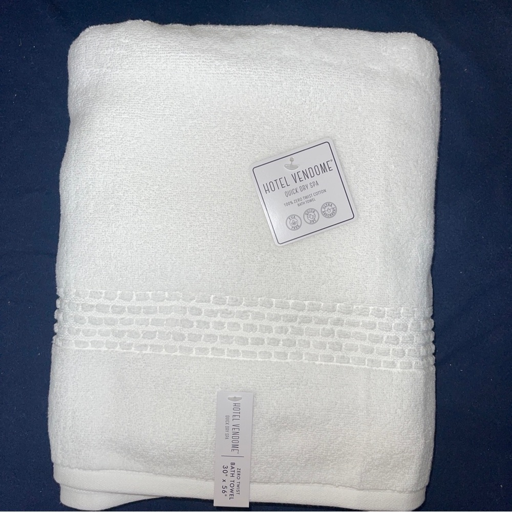 Hotel Vendome Quick Dry Spa 100% Zero Twist COTTON Bath TOWEL 30x56” White  NWT